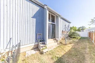 1879 E 5750 S, South Ogden, UT 84403 - Photo 21