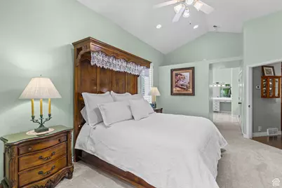 12952 S Croix Cir, Riverton, UT 84065 - Photo 17