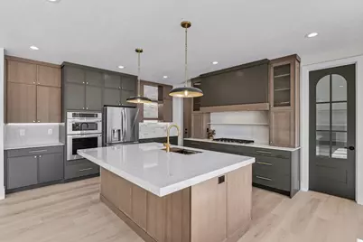 832 E 4170 S, Millcreek, UT 84107 - Photo 1