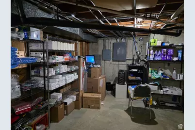 150 E 200 N #H, Logan, UT 84321 - Photo 19