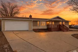 510 W Hwy Dr, Wellington, UT 84542 - Photo 1