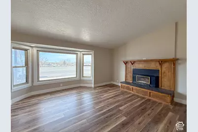 510 W Highway Dr, Wellington, UT 84542 - Photo 5