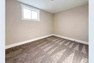 510 W Highway Dr, Wellington, UT 84542 - Photo 17