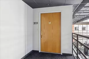 560 E South Temple, Salt Lake City, UT 84102 - Photo 29