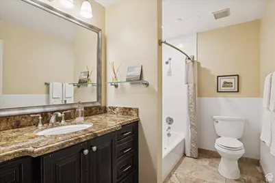 560 E South Temple #201, Salt Lake City, UT 84102 - Photo 17