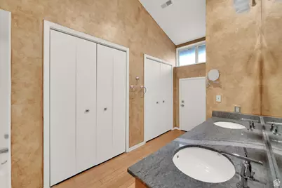 939 S Donner Way E #305, Salt Lake City, UT 84108 - Photo 17