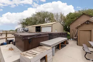 295 S State St, Ferron, UT 84523 - Photo 31