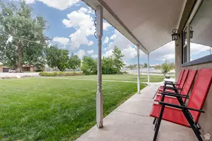 295 S State St, Ferron, UT 84523 - Photo 9