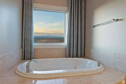 3222 E Eagle View Cir S, Sandy, UT 84092 - Photo 33