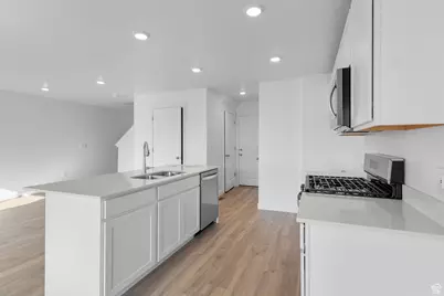 337 E Glencoe Dr #1091, Lehi, UT 84048 - Photo 5