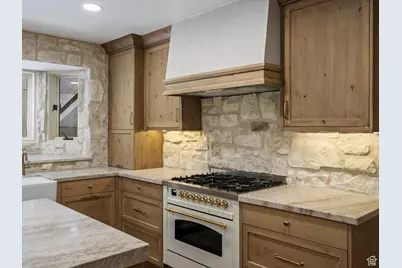 3767 Nordic Valley Dr, Eden, UT 84310 - Photo 9