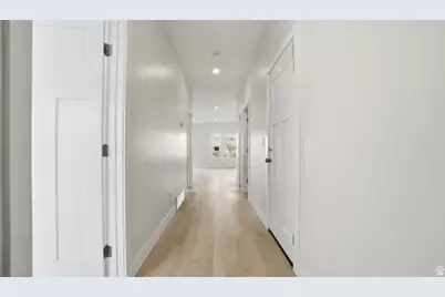 1579 S 3170 E, Spanish Fork, UT 84660 - Photo 3