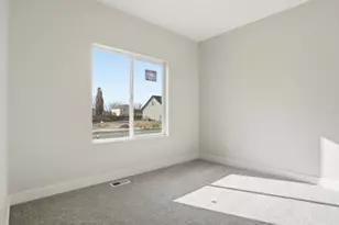 1579 S 3170 E, Spanish Fork, UT 84660 - Photo 21