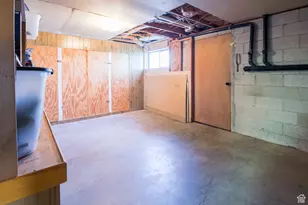 990 W 1100 S, Vernal, UT 84078 - Photo 29