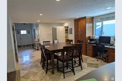 350 S 900 E, Orem, UT 84097 - Photo 7