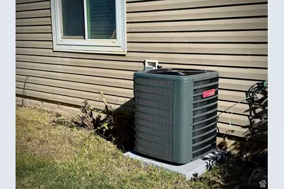 361 E 1900 N, North Ogden, UT 84414 - Photo 21