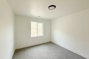 2184 W Cape Fox Way N, Lehi, UT 84043 - Photo 9