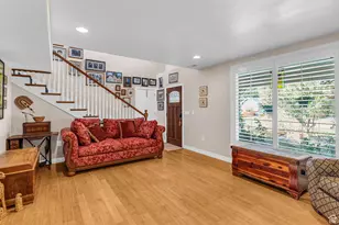 562 E Commonwealth Ave S, Salt Lake City, UT 84106 - Photo 3