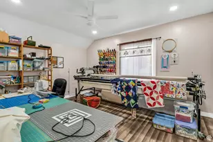 562 E Commonwealth Ave S, Salt Lake City, UT 84106 - Photo 17