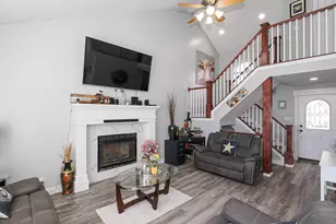 8407 Meadow Green Way, West Jordan, UT 84088 - Photo 7