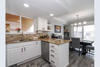 8407 Meadow Green Way, West Jordan, UT 84088 - Photo 11