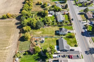 670 W 300 N, Hyrum, UT 84319 - Photo 35