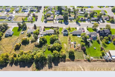 670 W 300 N, Hyrum, UT 84319 - Photo 33