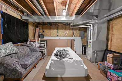 670 W 300 N, Hyrum, UT 84319 - Photo 25