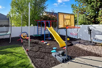 1283 N 2575 E, Layton, UT 84040 - Photo 43