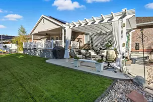 1283 N 2575 E, Layton, UT 84040 - Photo 49