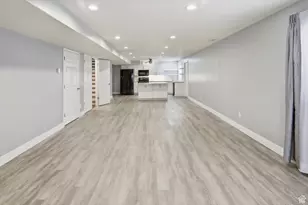 1283 N 2575 E, Layton, UT 84040 - Photo 31