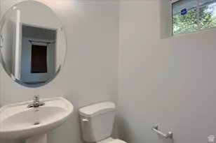 1587 W Kinloch Way, West Valley, UT 84119 - Photo 27