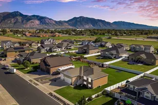 2405 W 2825 N, Farr West, UT 84404 - Photo 43