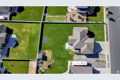 2405 W 2825 N, Farr West, UT 84404 - Photo 41