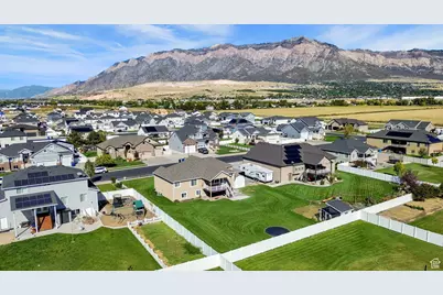 2405 W 2825 N, Farr West, UT 84404 - Photo 37