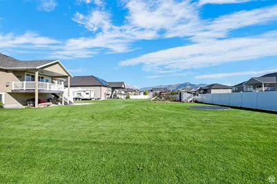 2405 W 2825 N, Farr West, UT 84404 - Photo 39