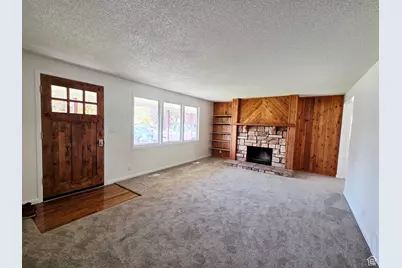 10433 S Carnation Dr, Sandy, UT 84094 - Photo 5