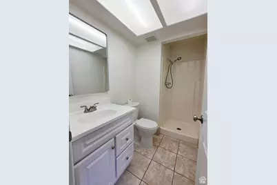 10433 S Carnation Dr, Sandy, UT 84094 - Photo 17