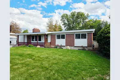 10433 S Carnation Dr, Sandy, UT 84094 - Photo 3