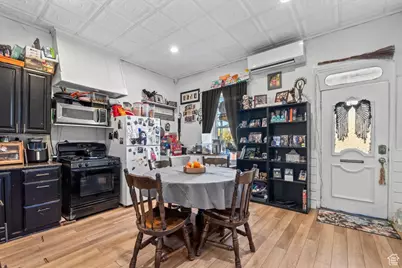 393 W 300 S, Provo, UT 84601 - Photo 13