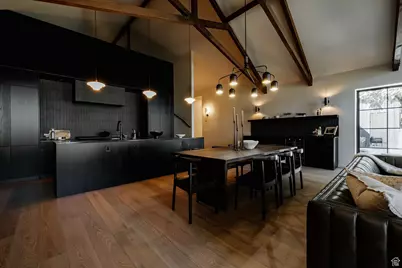 2105 E Fardown Ave, Holladay, UT 84121 - Photo 11