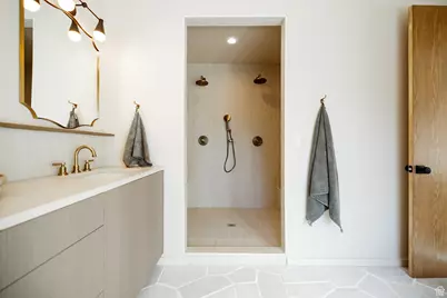 2105 E Fardown Ave, Holladay, UT 84121 - Photo 23