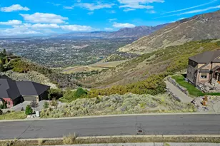 1349 E Elk Glen Dr N, Draper, UT 84020 - Photo 1