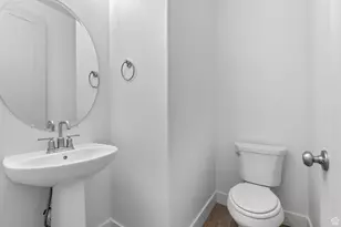 1977 S 2425 W, West Haven, UT 84401 - Photo 9