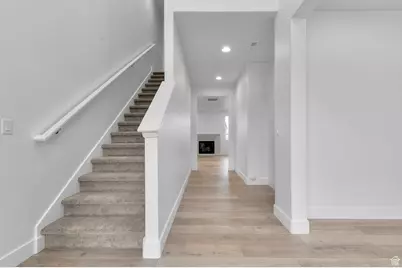 1977 S 2425 W, West Haven, UT 84401 - Photo 7