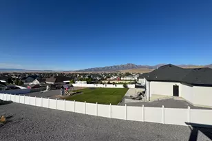 2248 E Grenada Ln, Eagle Mountain, UT 84005 - Photo 35