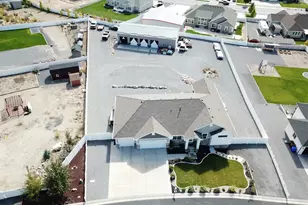 2248 E Grenada Ln, Eagle Mountain, UT 84005 - Photo 39