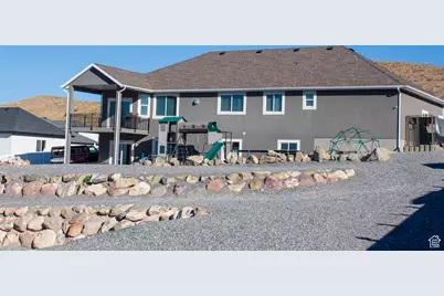 2248 E Grenada Ln, Eagle Mountain, UT 84005 - Photo 27