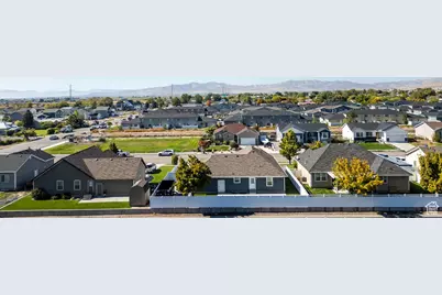 1143 S 150 W, Tremonton, UT 84337 - Photo 23