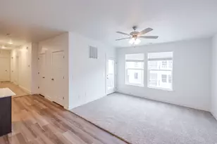 882 N Coulsen Dr, Saratoga Springs, UT 84045 - Photo 13